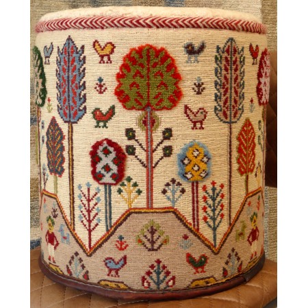 Zollanvari Landscape Stool