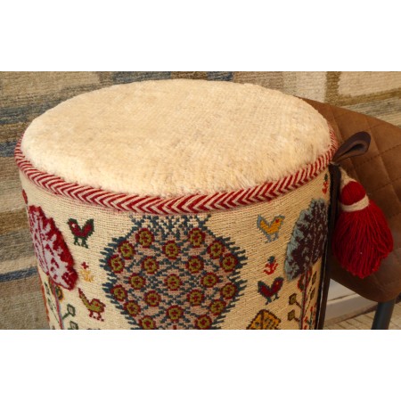 Zollanvari Landscape Stool