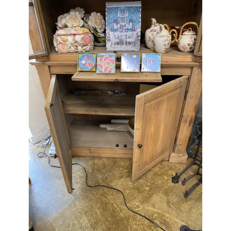 Decorative Iron Arched Bookcase