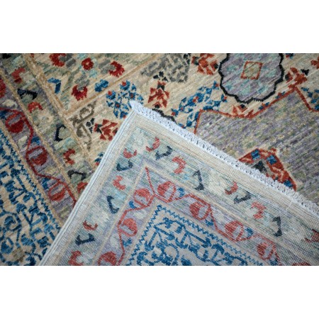 9.2 x 11.10 Nooristan Mamluk